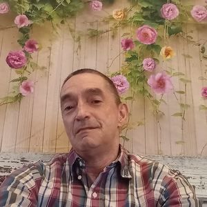 Meet your Posher, Richard